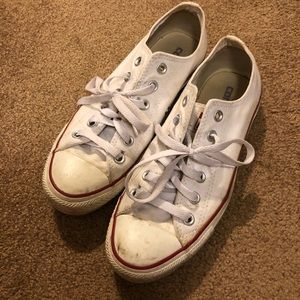 White low top converse